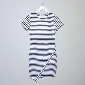 Beautiful white and black above the knee dress.